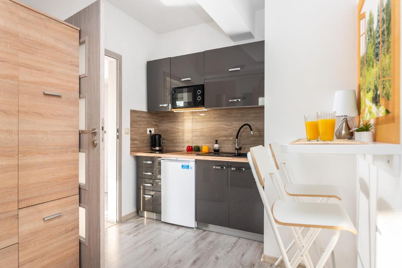 Apartamenty Niko Zator Exterior photo